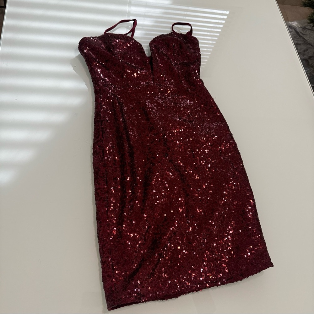 New ANGL Deep Sequin Burgundy Red V Neck Dress S Small New Years Eve U1